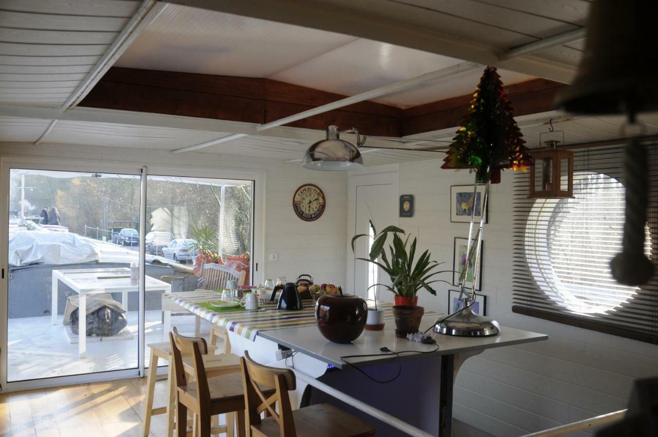 Peniche "Le Defi" Bed & Breakfast Marolles-sur-Seine Eksteriør bilde